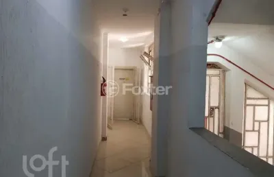 Apartamento com 2 quartos à venda na rua marechal floriano peixoto, 72, centro histórico, porto alegre, 121 m2 por r$ 240.000