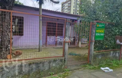 Casa com 2 quartos à venda na travessa nova trento, 207, tristeza, porto alegre, 354 m2 por r$ 365.000