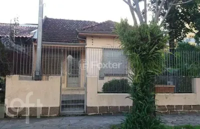 Casa com 3 quartos à venda na rua doutor oscar bittencourt, 117, menino deus, porto alegre, 198 m2 por r$ 700.000