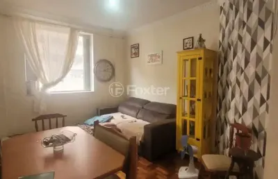 Apartamento com 2 quartos à venda na rua duque de caxias, 1327, centro histórico, porto alegre, 72 m2 por r$ 400.000