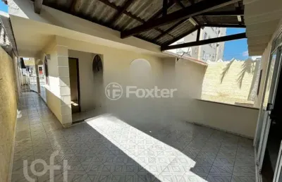Casa com 3 quartos à venda na rua vinte e um de abril, 61, centro, palhoça, 150 m2 por r$ 750.000