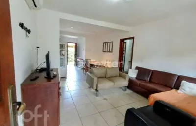 Casa com 3 quartos à venda na rua joão luiz da silva brito, 32, canasvieiras, florianópolis, 126 m2 por r$ 1.800.000