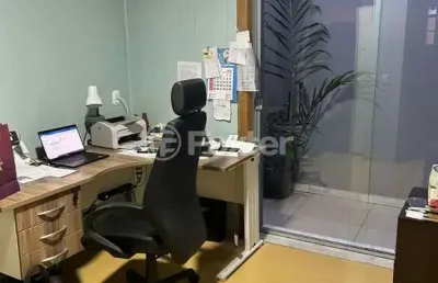 Casa com 4 quartos à venda na rua luiza fregonesi zatti, 1844, nossa senhora de fátima, caxias do sul, 180 m2 por r$ 800.000
