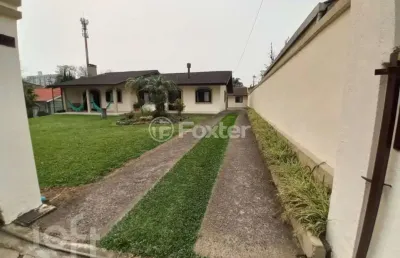 Casa com 3 quartos à venda na rua das guavirovas, 537, são virgílio, caxias do sul, 168 m2 por r$ 1.272.000