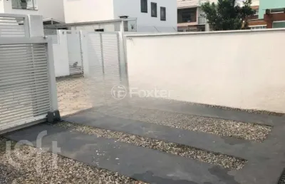 Casa com 2 quartos à venda na rua valdemiro josé vieira, 120, campeche, florianópolis, 65 m2 por r$ 675.000