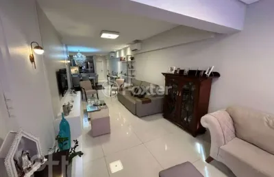 Apartamento com 3 quartos à venda na rua das piraúnas, 1540, jurerê internacional, florianópolis, 127 m2 por r$ 2.500.000