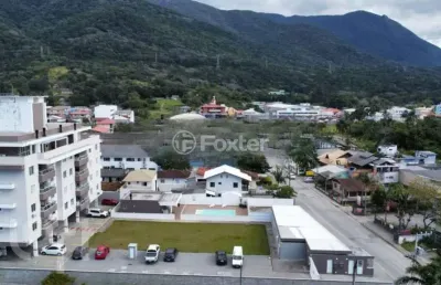 Cobertura com 4 quartos à venda na rua monte cambirela, 228, praia de fora, palhoça, 256 m2 por r$ 1.050.000