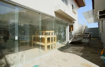 Casa com 3 quartos à venda na rua alfredo silveira dias, 223, nonoai, porto alegre, 315 m2 por r$ 714.000