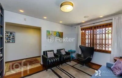Casa com 4 quartos à venda na rua fonseca ramos, 127, medianeira, porto alegre, 412 m2 por r$ 1.330.000