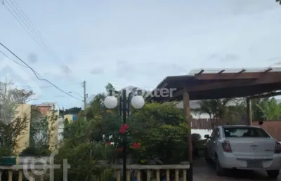 Casa com 2 quartos à venda na rua mercedes azzolini, 331, ponta grossa, porto alegre, 150 m2 por r$ 350.000