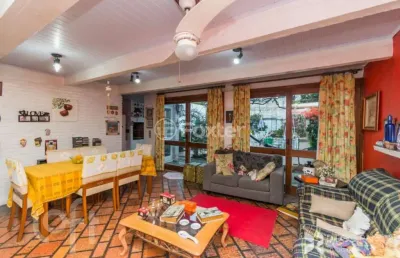 Casa com 4 quartos à venda na rua matias josé bins, 739, três figueiras, porto alegre, 366 m2 por r$ 2.900.000
