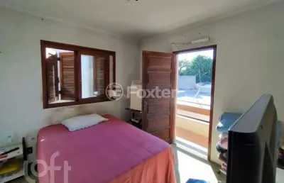 Casa com 4 quartos à venda na rua itapeva, 160, passo da areia, porto alegre, 288 m2 por r$ 1.200.000