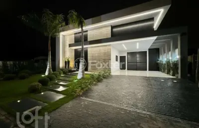 Casa em condomínio fechado com 3 quartos à venda na rua lagoinha, 65, pedra branca, palhoça, 174 m2 por r$ 2.400.000