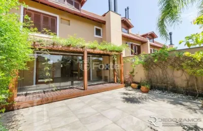 Casa em condomínio fechado com 3 quartos à venda na rua ana maltz knijnik, 100, três figueiras, porto alegre, 436 m2 por r$ 3.700.000
