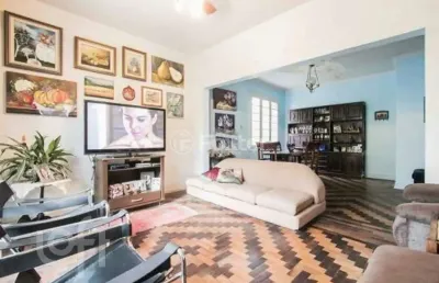 Casa com 3 quartos à venda na rua carazinho, 64, petrópolis, porto alegre, 231 m2 por r$ 1.800.000