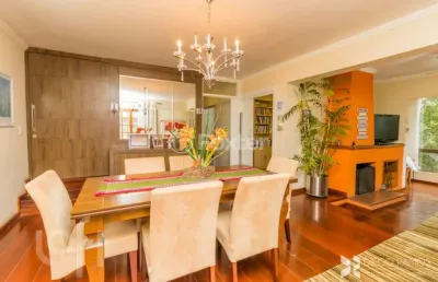 Casa com 4 quartos à venda na rua chiriguano, 265, vila assunção, porto alegre, 393 m2 por r$ 1.490.000
