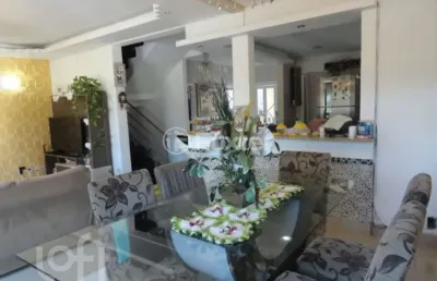 Casa com 3 quartos à venda na rua andrômeda, 359, estância velha, canoas, 224 m2 por r$ 1.050.000