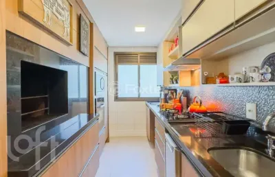 Apartamento com 2 quartos à venda na rua ariovaldo pinheiro, 177, passo da areia, porto alegre, 65 m2 por r$ 599.900