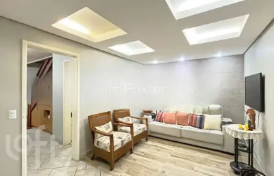 Casa com 4 quartos à venda na travessa escobar, 409, camaquã, porto alegre, 409 m2 por r$ 1.970.000