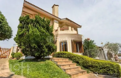 Casa com 4 quartos à venda na rua chiriguano, 227, vila assunção, porto alegre, 470 m2 por r$ 1.650.000