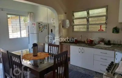 Casa com 3 quartos à venda na rua santos lostada, 31, coqueiros, florianópolis, 162 m2 por r$ 2.099.000