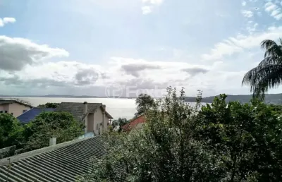 Casa com 6 quartos à venda na rua dos guaranis, 198, espírito santo, porto alegre, 281 m2 por r$ 800.000