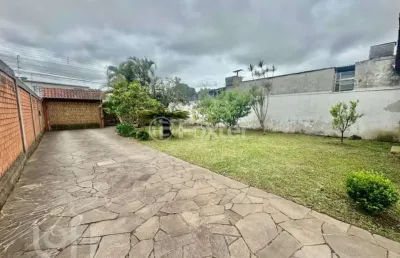Casa com 4 quartos à venda na rua itajaí, 31, niterói, canoas, 177 m2 por r$ 760.000
