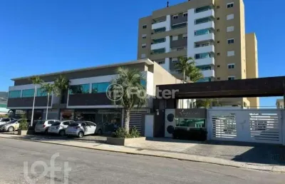 Apartamento com 3 quartos à venda na rua domingos coelho, 731, praia joão rosa, biguaçu, 90 m2 por r$ 680.000