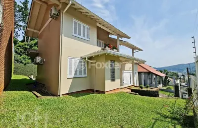 Casa com 3 quartos à venda na rua gustavo leopoldo feltes, 569, canudos, novo hamburgo, 205 m2 por r$ 870.000