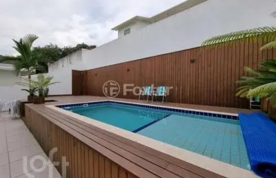 Casa com 4 quartos à venda na rua dos sabiás, 89, pedra branca, palhoça, 460 m2 por r$ 3.800.000