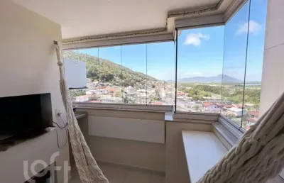 Apartamento com 2 quartos à venda na avenida governador jorge lacerda, 1835, costeira do pirajubaé, florianópolis, 56 m2 por r$ 600.000