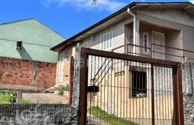 Casa com 2 quartos à venda na rua equador, 24, petrópolis, novo hamburgo, 59 m2 por r$ 240.000