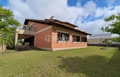 Casa com 6 quartos à venda na avenida tramandaí, 2412, centro, imbé, 320 m2 por r$ 1.490.000