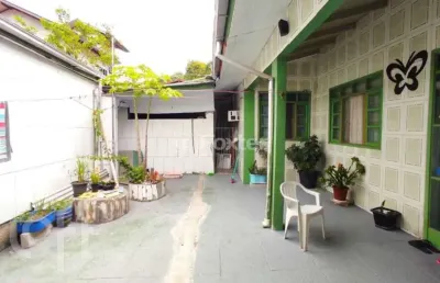 Casa com 4 quartos à venda na rua annita maria dos santos, 36, forquilhas, são josé, 188 m2 por r$ 399.000