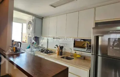 Apartamento com 3 quartos à venda na avenida dom cláudio josé gonçalves ponce de leão, 140, vila ipiranga, porto alegre, 68 m2 por r$ 490.000