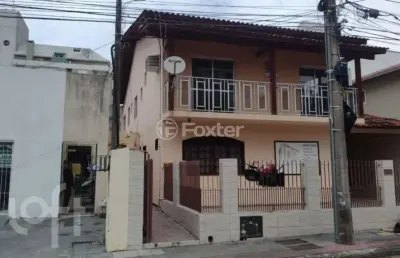 Casa com 3 quartos à venda na rua edison areas, 40, trindade, florianópolis, 100 m2 por r$ 1.300.000