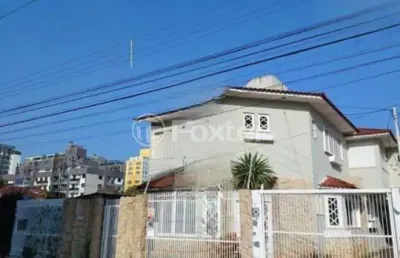 Casa com 4 quartos à venda na rua santa luzia, 206, trindade, florianópolis, 240 m2 por r$ 2.500.000