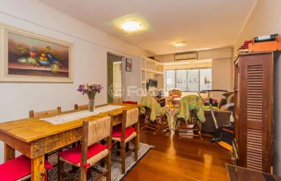 Apartamento com 2 quartos à venda na rua doutor castro de menezes, 1006, vila assunção, porto alegre, 73 m2 por r$ 430.000