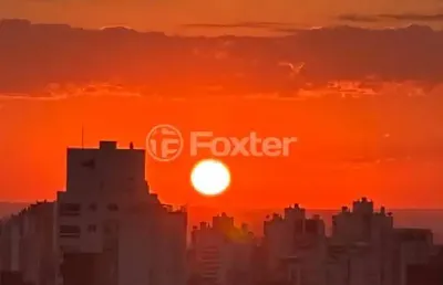 Apartamento com 3 quartos à venda na rua curvelo, 200, petrópolis, porto alegre, 126 m2 por r$ 2.250.000