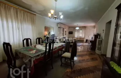 Casa com 3 quartos à venda na rua dário pederneiras, 656, petrópolis, porto alegre, 205 m2 por r$ 2.660.000