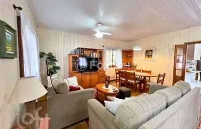 Casa com 3 quartos à venda na rua napoleão laureano, 312, centro, canoas, 120 m2 por r$ 695.000