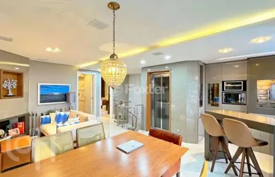 Casa em condomínio fechado com 3 quartos à venda na avenida padre cacique, 1860, praia de belas, porto alegre, 247 m2 por r$ 2.100.000