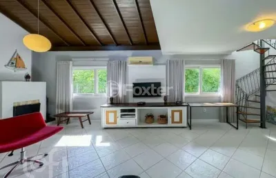 Casa com 4 quartos à venda na servidão mata atlântica, 125, lagoa da conceição, florianópolis, 70 m2 por r$ 5.000.000
