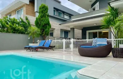 Casa em condomínio fechado com 4 quartos à venda na rua monte castelo, 2007, marechal rondon, canoas, 301 m2 por r$ 3.699.000