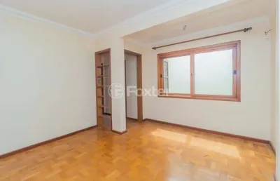 Apartamento com 2 quartos à venda na rua liberdade, 204, rio branco, porto alegre, 57 m2 por r$ 330.000