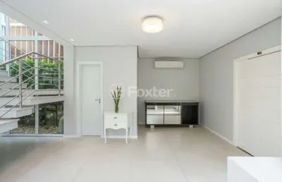 Casa em condomínio fechado com 3 quartos à venda na avenida juca batista, 8000, chapéu do sol, porto alegre, 261 m2 por r$ 1.805.000