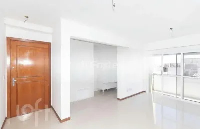Apartamento com 2 quartos à venda na rua teixeira de freitas, 659, santo antônio, porto alegre, 69 m2 por r$ 500.000