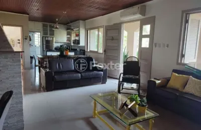 Fazenda com 2 salas à venda na avenida quatro de maio, 888, três figueiras, glorinha, 1085 m2 por r$ 3.200.000