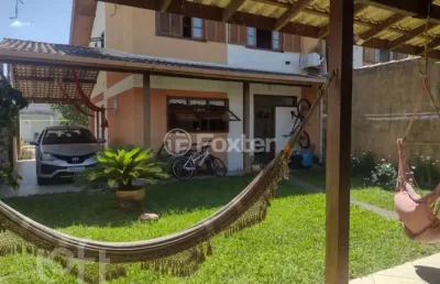 Casa com 3 quartos à venda na rua joaquim josé antunes, 268, campeche, florianópolis, 111 m2 por r$ 1.300.000
