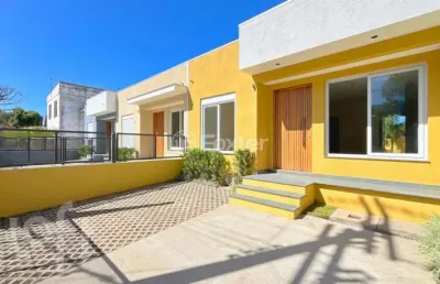 Casa com 3 quartos à venda na rua criciúma, 35, guarujá, porto alegre, 70 m2 por r$ 399.000
